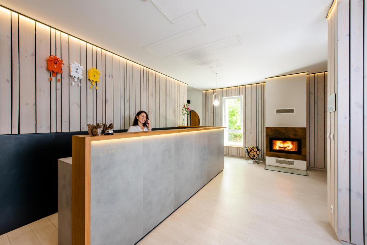 Hotel Veverica Trencin Luaran gambar