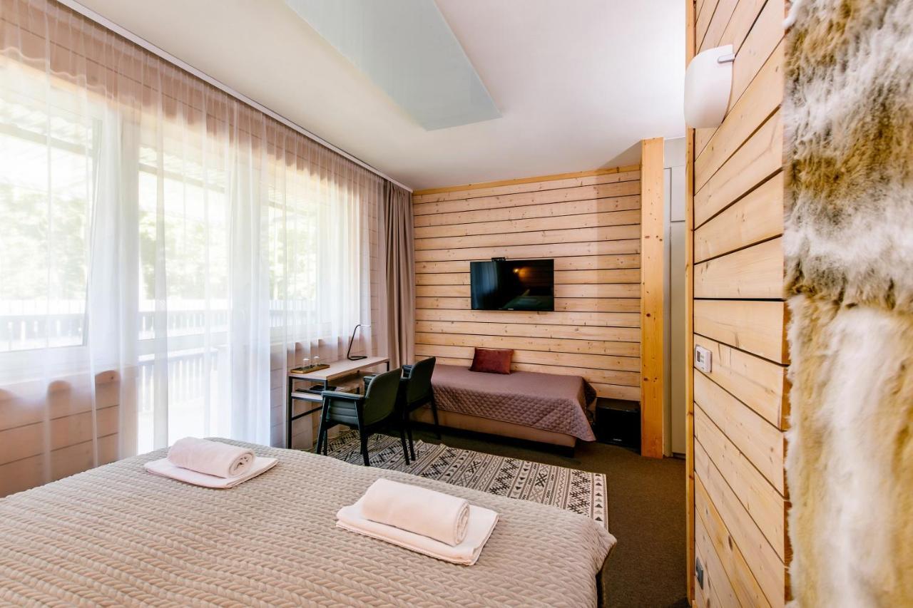 Hotel Veverica Trencin Luaran gambar