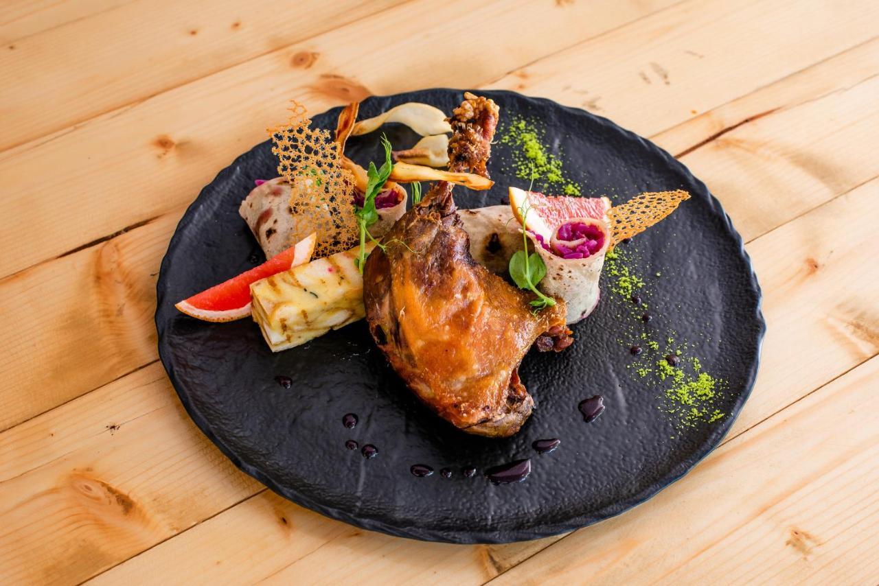 Hotel Veverica Trencin Luaran gambar